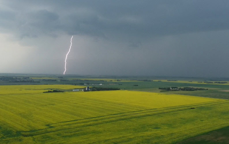 39-storm.jpg